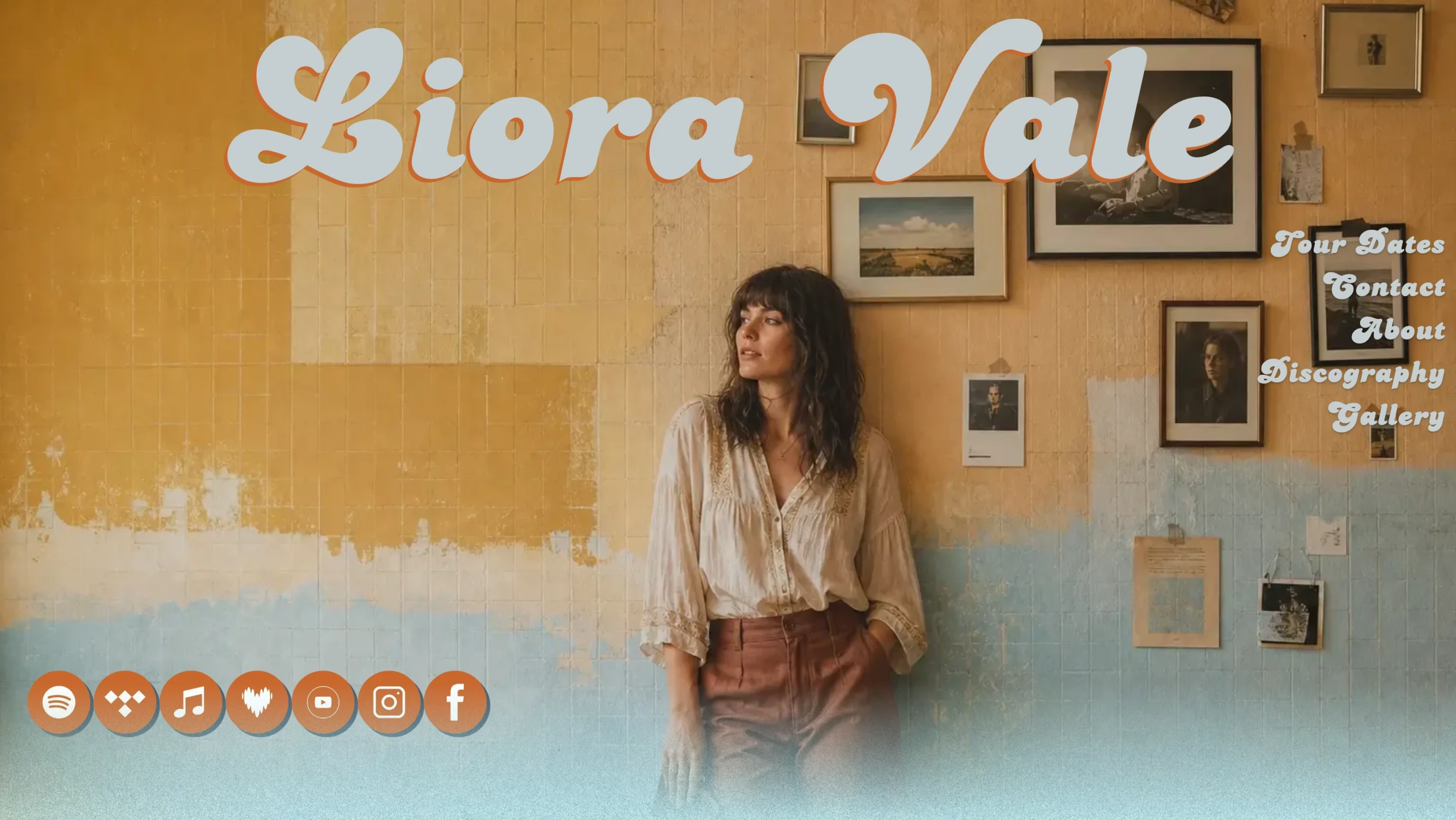 Liora Vale singer showcase website, view 1